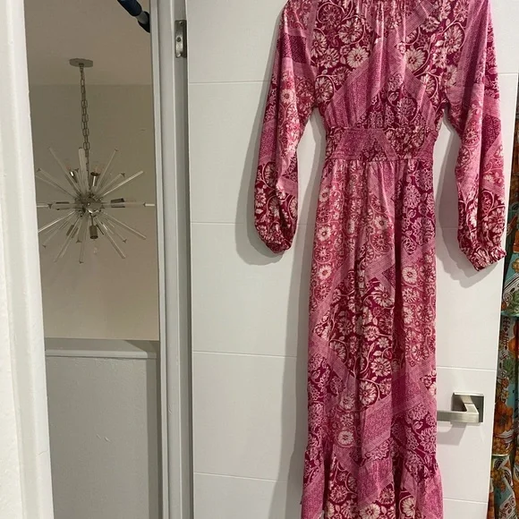 New size small soft fabric beautiful India dress - Picture 5 of 7